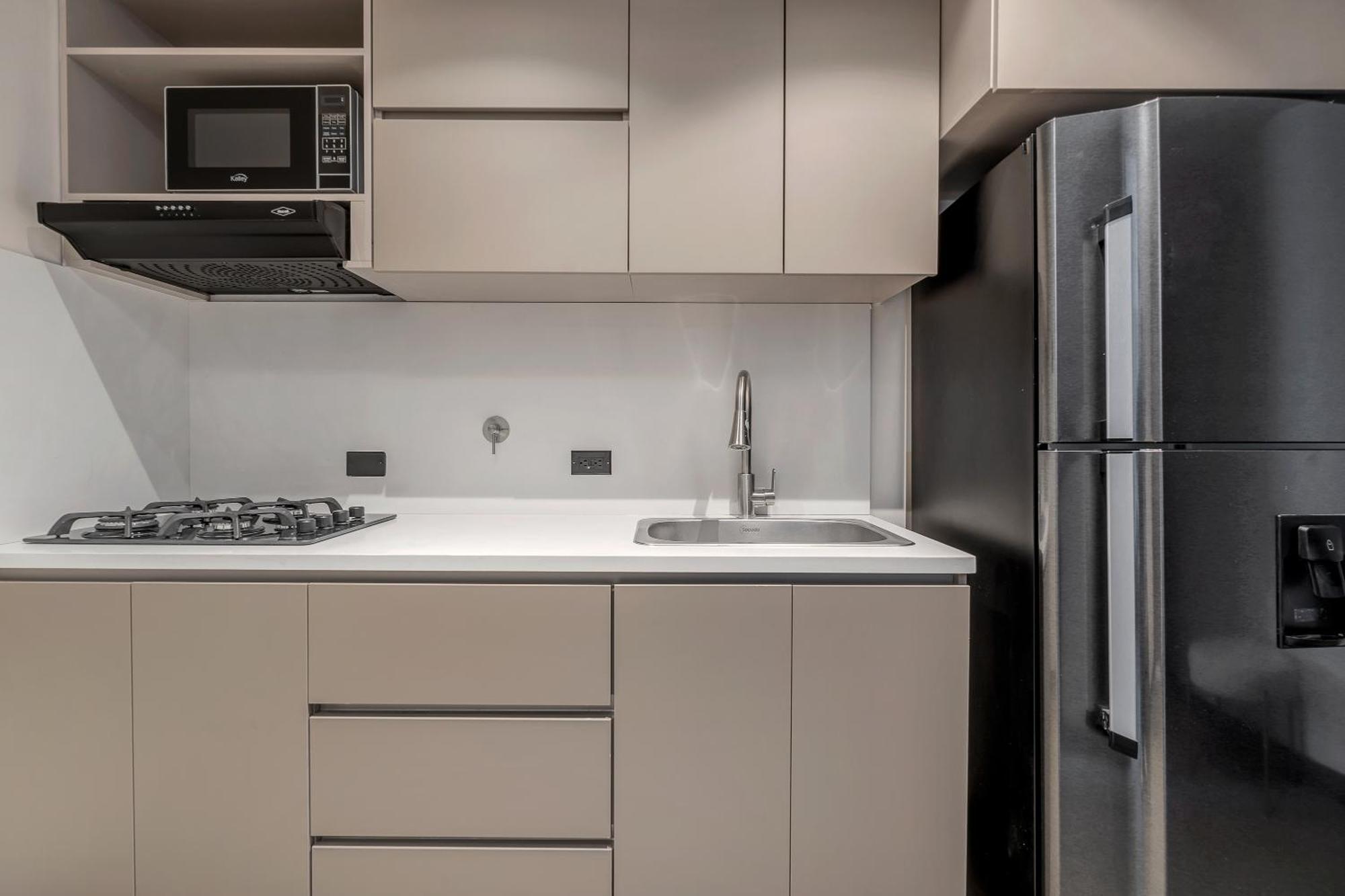 Apartamentos Housy Laureles Медельин Экстерьер фото