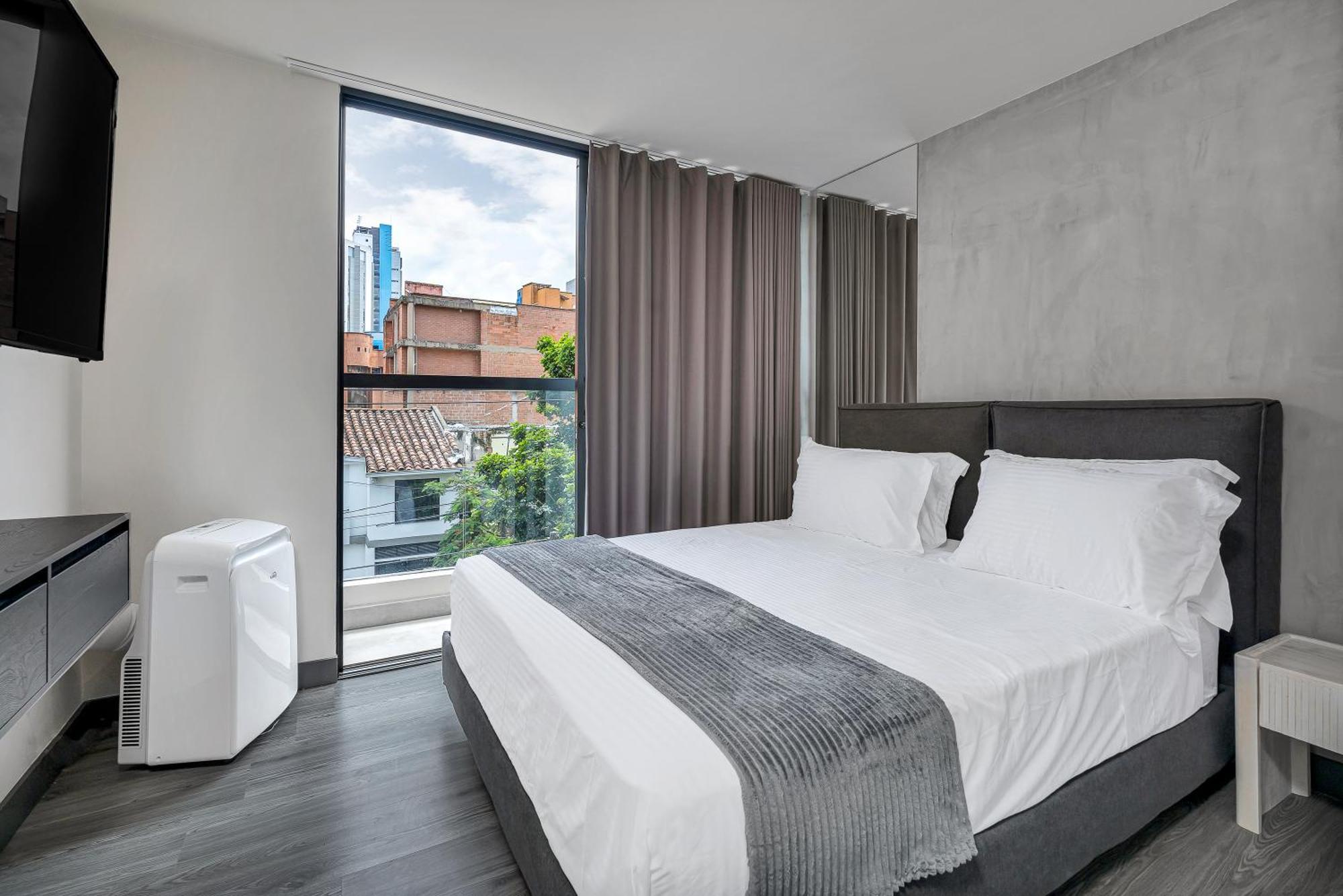 Apartamentos Housy Laureles Медельин Экстерьер фото